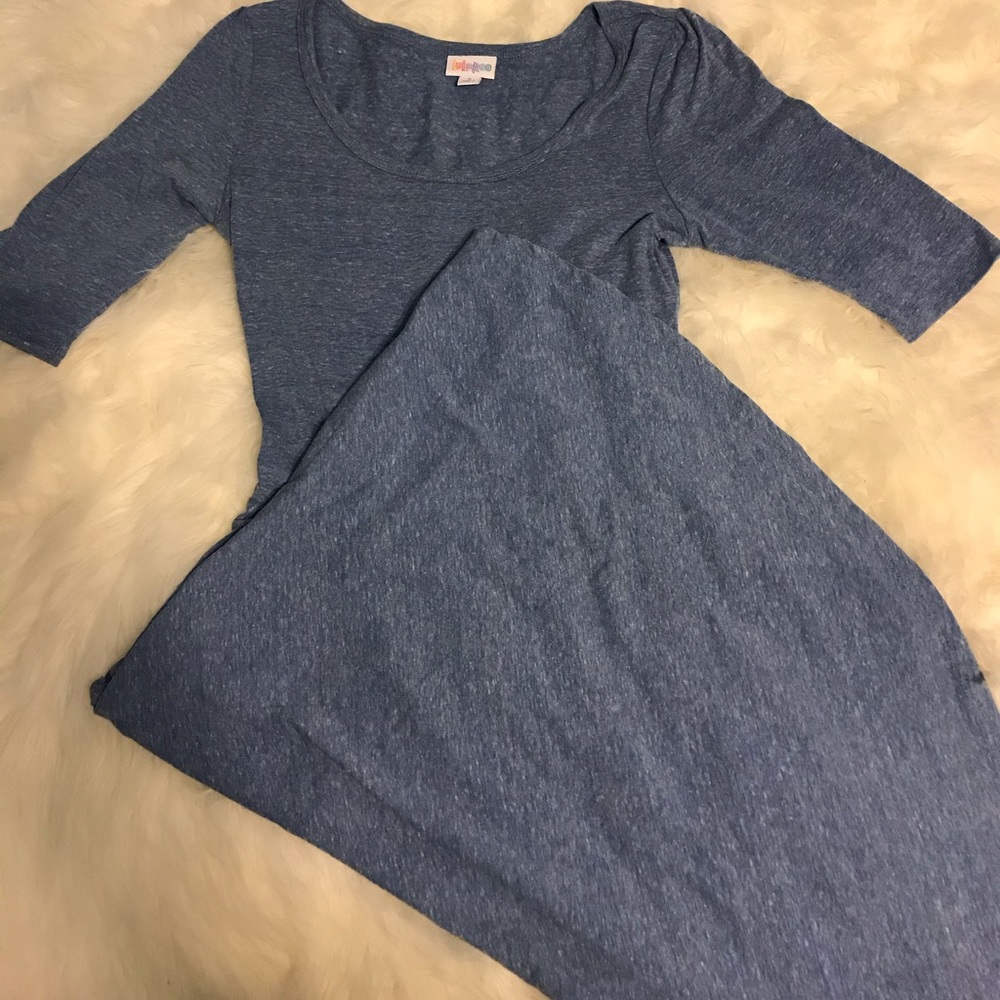 Small light blue Nicole